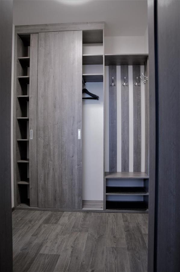 Apartmanovy Dum Sklipek Трутнов Екстериор снимка