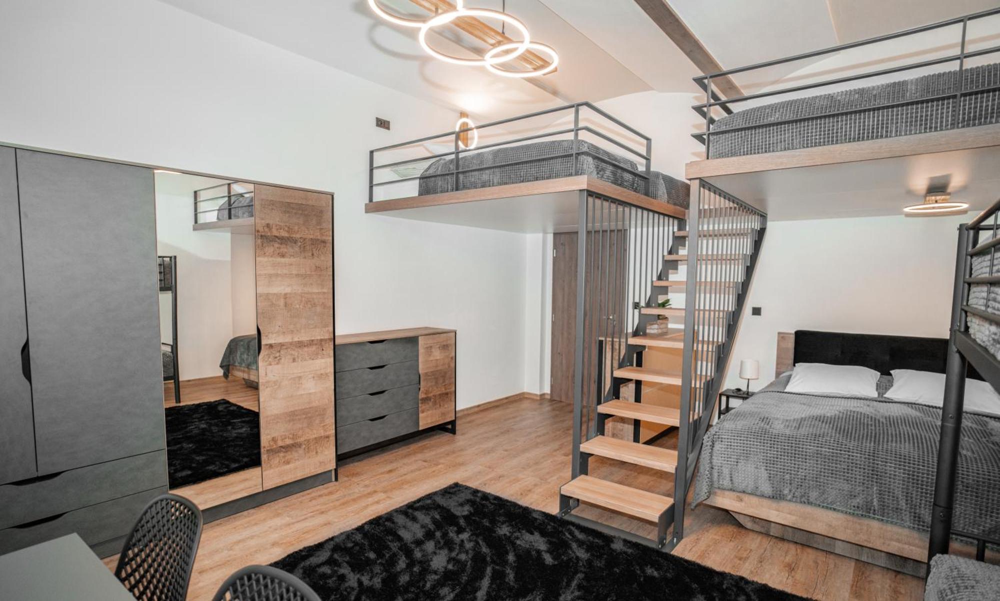 Apartmanovy Dum Sklipek Трутнов Екстериор снимка